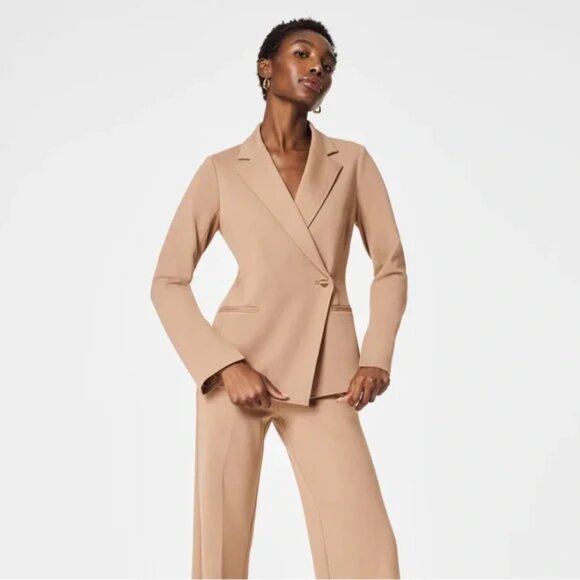 NWT SPANX Perfect Asymmetrical Tailored Blazer  - Size Large - Picture 2 of 6
